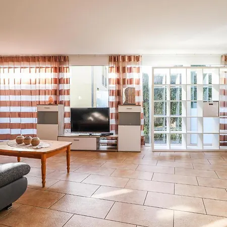 Ferienwohnung Mit Gartenzaun Feldkirch Exterior photo